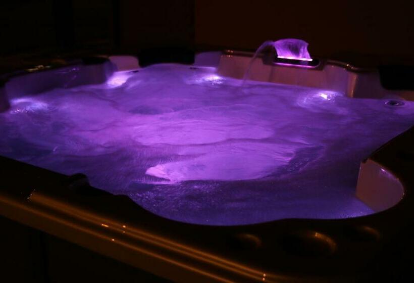 مبيت وإفطار Al Ginepro