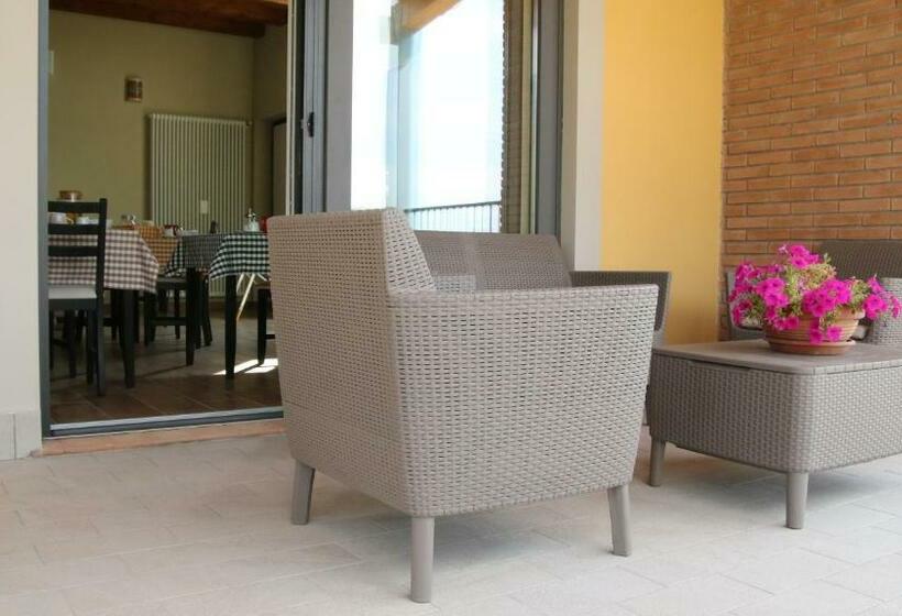 مبيت وإفطار Al Ginepro