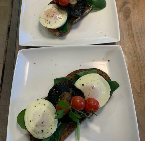 Bed and Breakfast Church Gate Farm