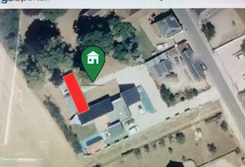 ベッドアンドブレックファースト Les Gabions