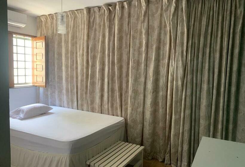 مبيت وإفطار Sossego E Tranquilidade