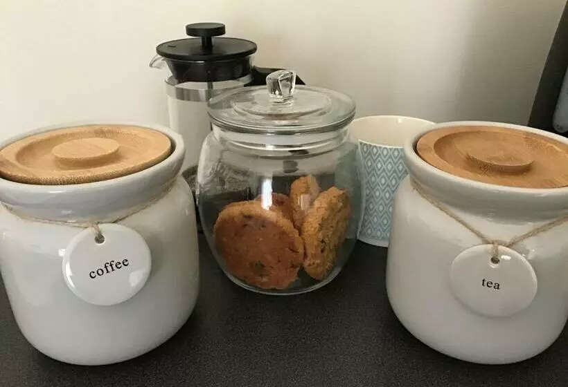 Aamiaismajoitus (B&B) The Grange Silverstone