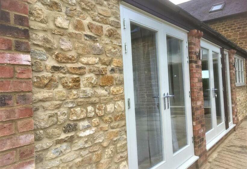 민박 The Grange Silverstone