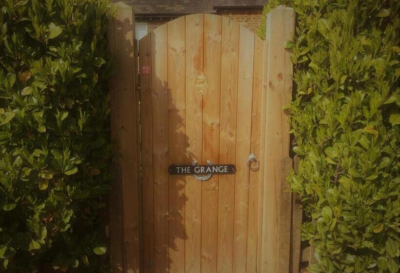 Bed and Breakfast The Grange Silverstone