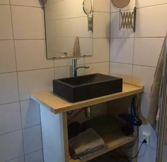 Aamiaismajoitus (B&B) Tijdzat