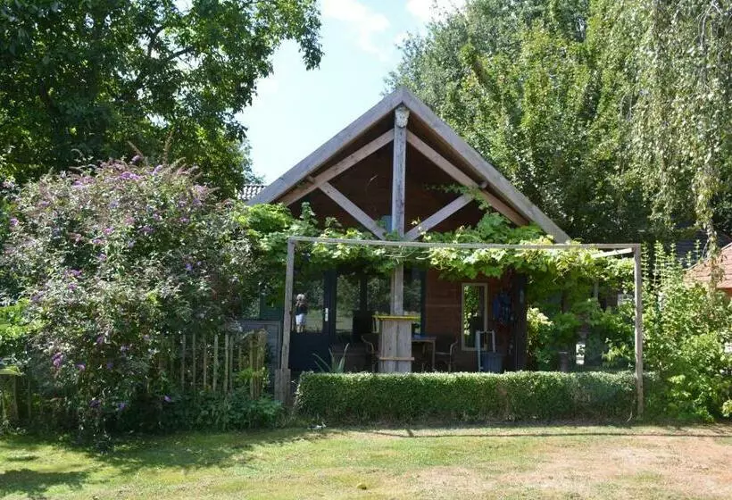 Aamiaismajoitus (B&B) Tijdzat