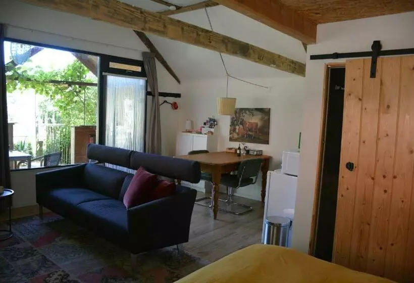 Aamiaismajoitus (B&B) Tijdzat