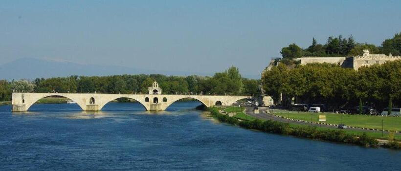 Bed and Breakfast Uzes Decouvertes