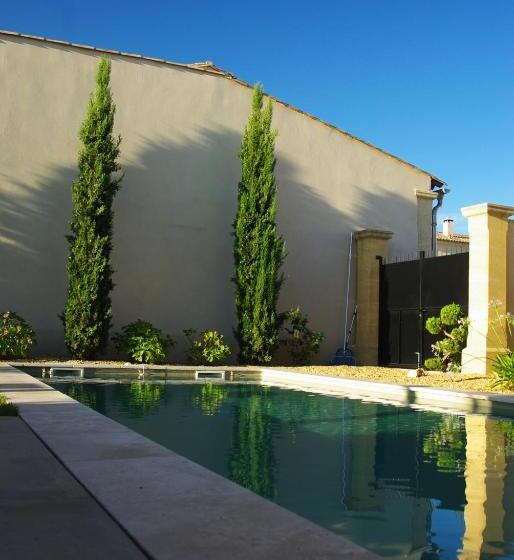 Bed and Breakfast Uzes Decouvertes