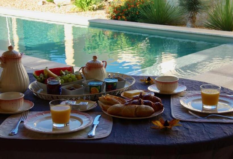 Bed and Breakfast Uzes Decouvertes