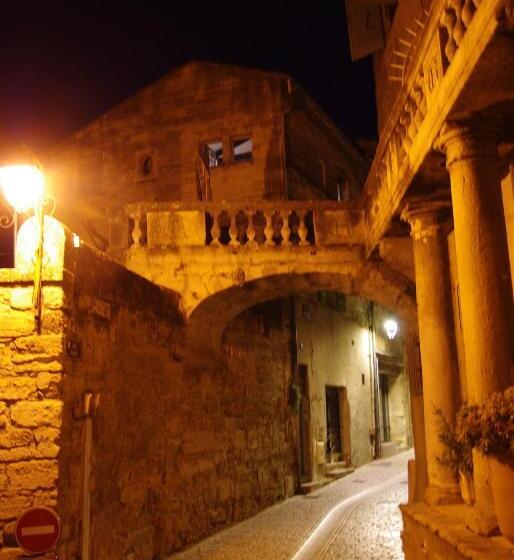 Bed and Breakfast Uzes Decouvertes