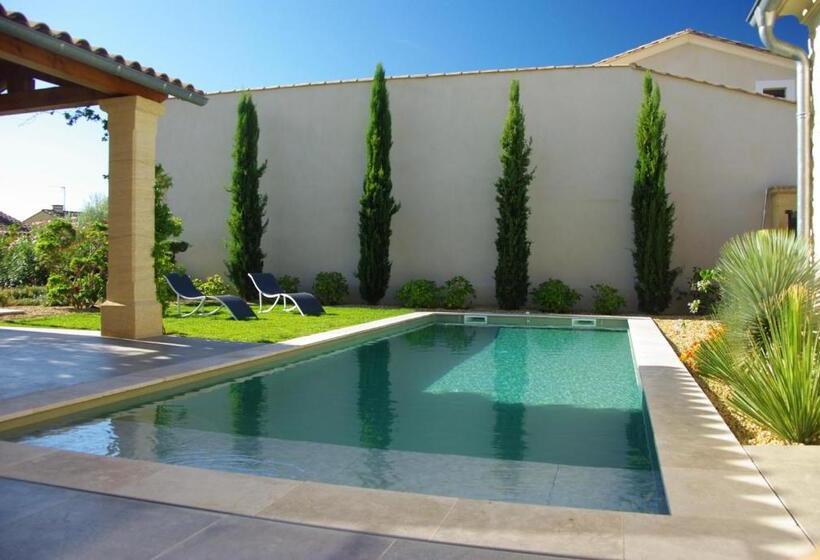 Bed and Breakfast Uzes Decouvertes