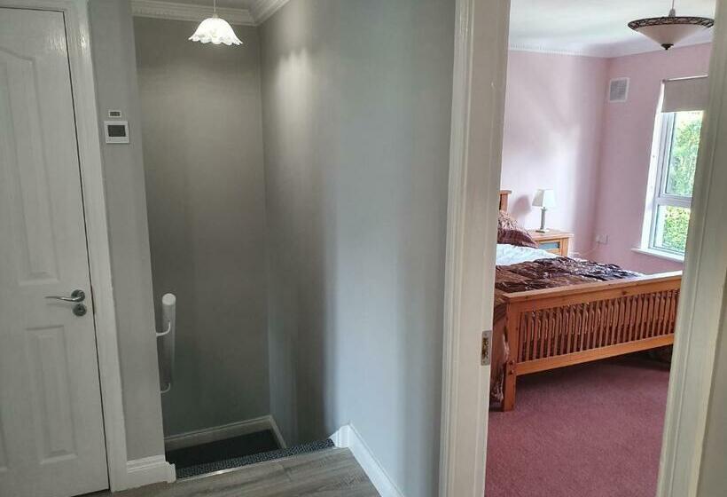 צימר Wolseley Park Guest House