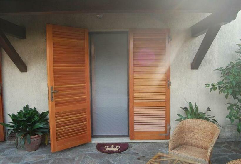 פנסיון Affittacamere Loretta