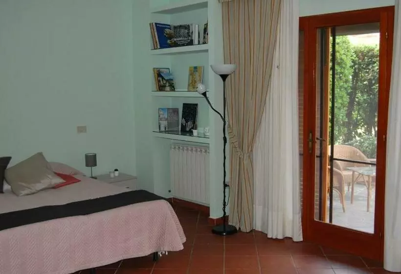 ペンション Affittacamere Loretta