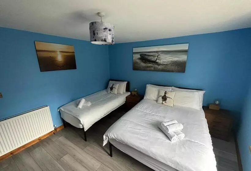Majatalo Island Lodge Since 1835 Barbican, Free Limited Parking, Dogs Friendly , Perfect For Ferry Terminal