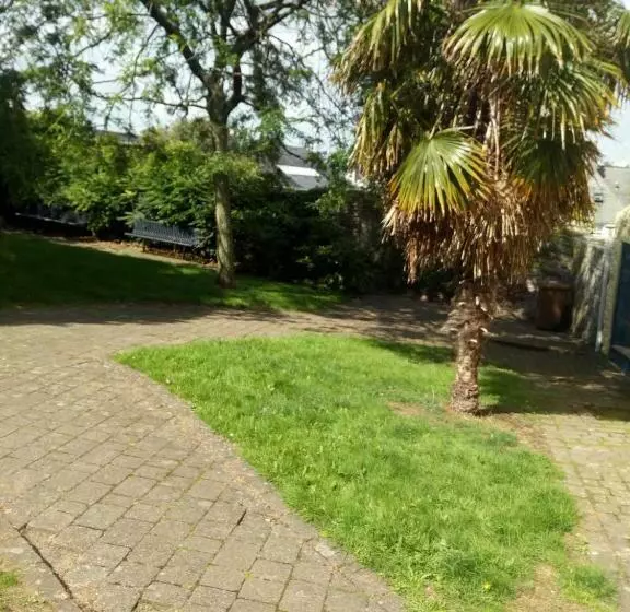 Majatalo Island Lodge Since 1835 Barbican, Free Limited Parking, Dogs Friendly , Perfect For Ferry Terminal