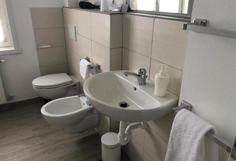 بنسيون Marconi 11