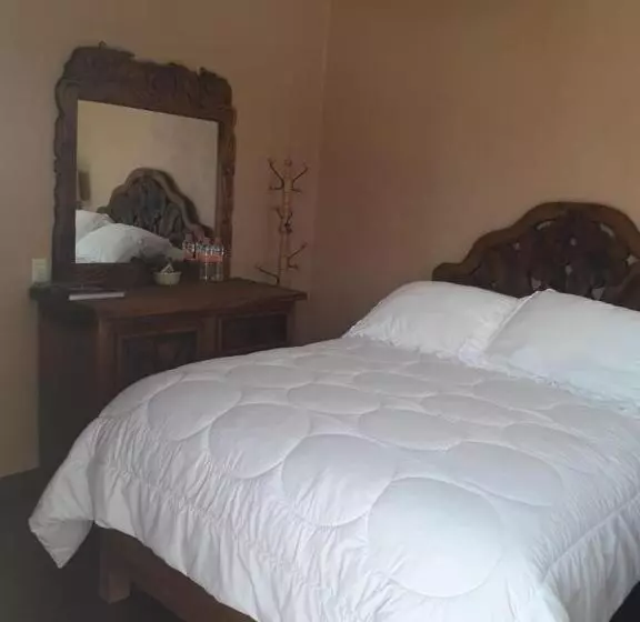 Majatalo Posada Las Reynas By Rotamundos