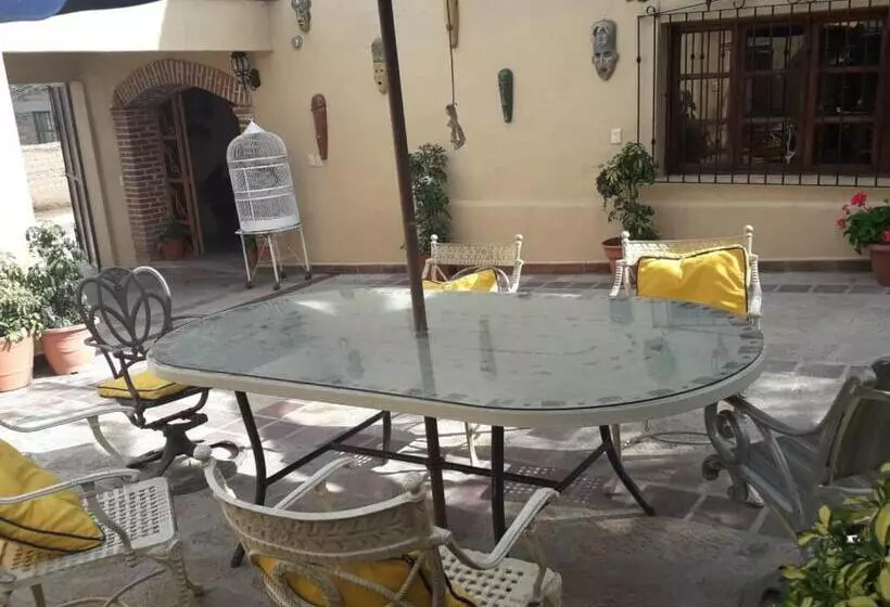 Majatalo Posada Las Reynas By Rotamundos