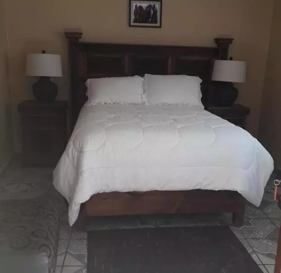 Majatalo Posada Las Reynas By Rotamundos