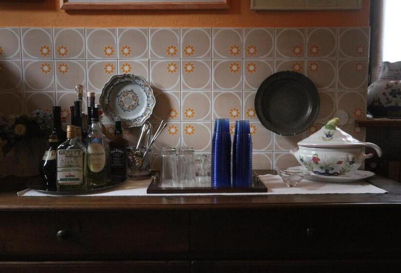 פנסיון Zizzihome Bed And Breakfast