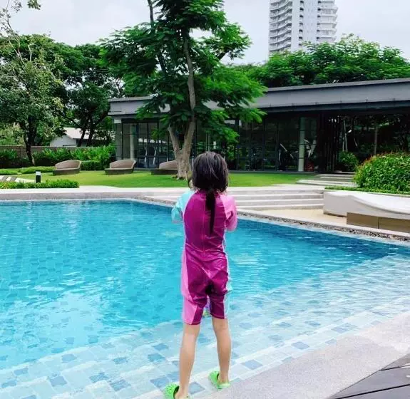 Rain Chaam Huahin By Joe