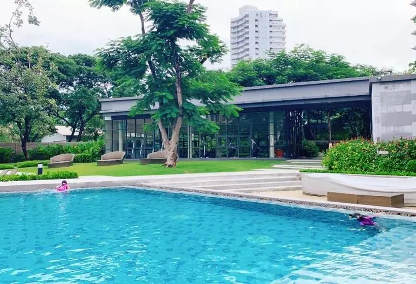 Rain Chaam Huahin By Joe