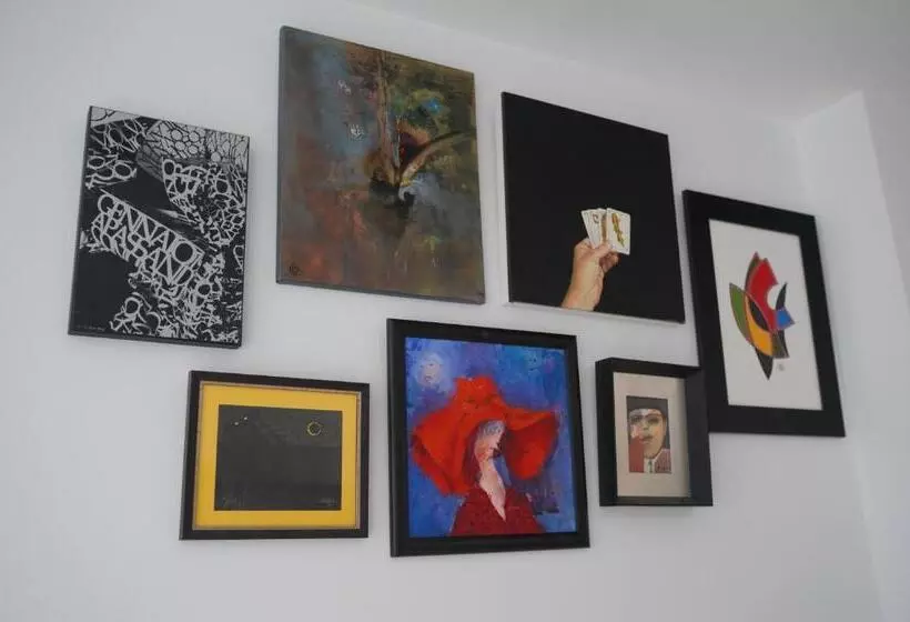 ユースホステル Coworking Studio