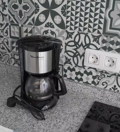 ユースホステル Coworking Studio