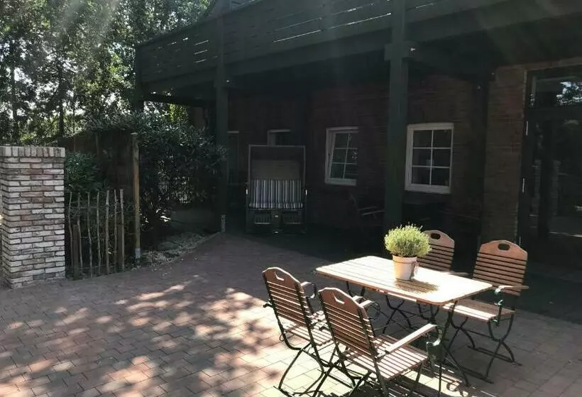 Majatalo Landcafé Neumann