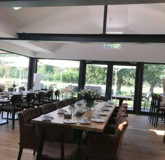 Majatalo Landcafé Neumann