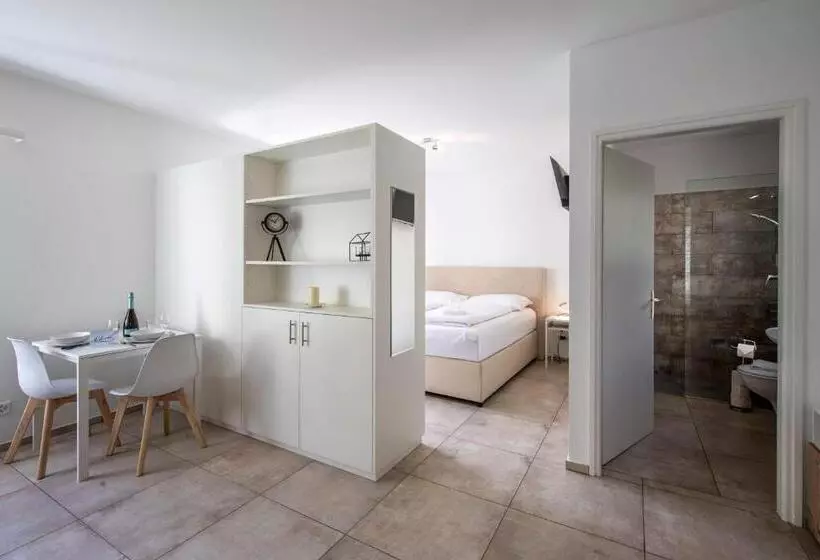 Majatalo Residenza La Serenata   Happy Rentals