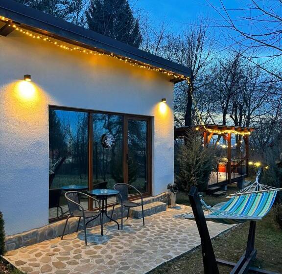 بنسيون Silver Bungalow