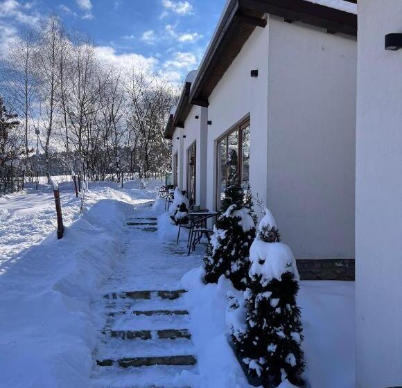 بنسيون Silver Bungalow