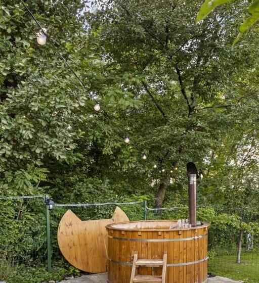 بنسيون Silver Bungalow