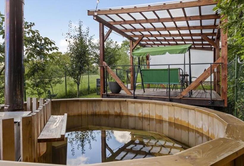 بنسيون Silver Bungalow