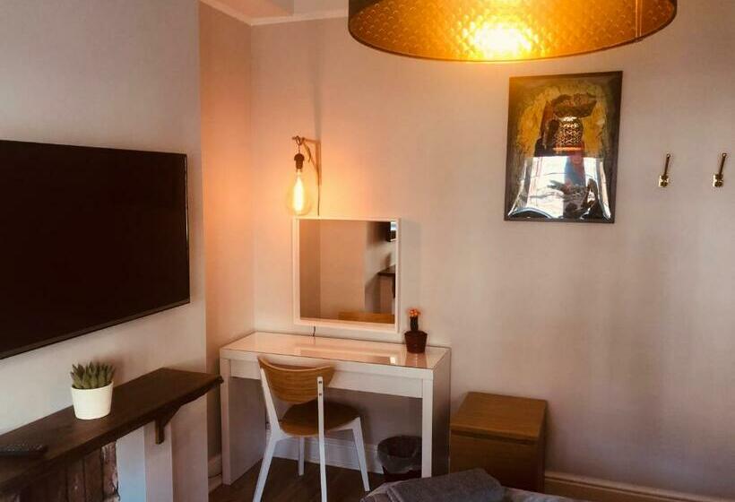 פנסיון Maritime Pods