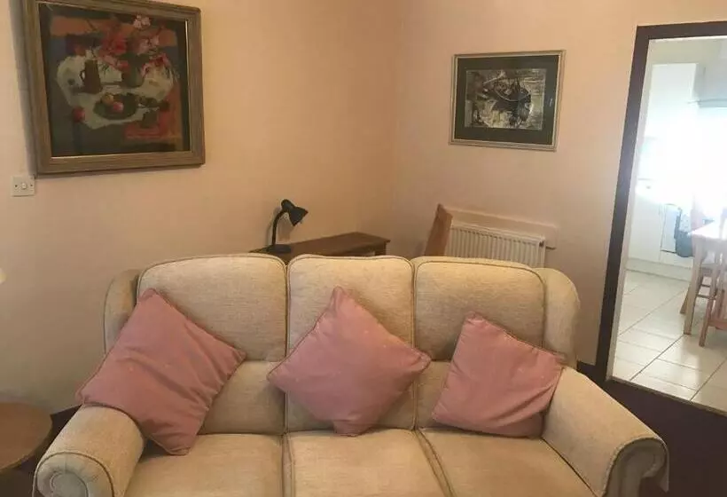 Majatalo The Clan Macfarlane Apartment