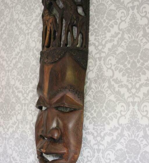 Selemo B&b   Business And Leisure   Guestroom With Private Entrance   Ensuite Bathroom   Free Parkin