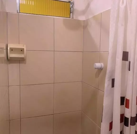 Retkeilymaja Pousada Angraantiga