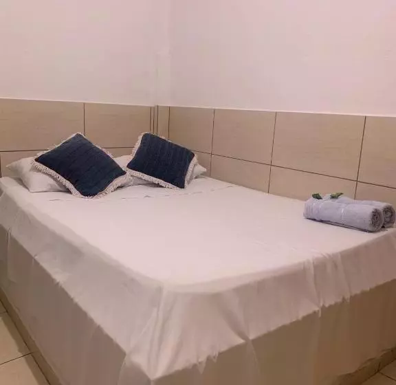 Retkeilymaja Pousada Angraantiga