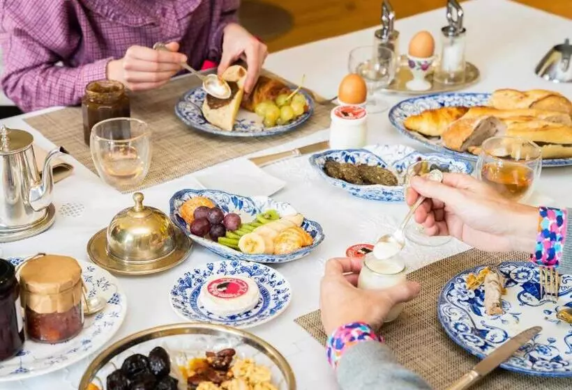 ベッドアンドブレックファースト Ancienne Fabrique De Soie à La Galicière