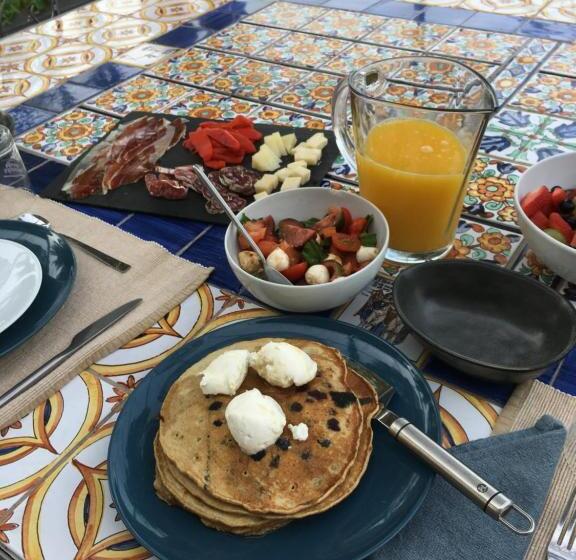 Bed and Breakfast Casa De L’albada