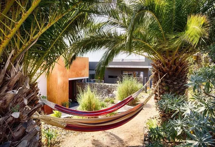 تختخواب و صبحانه Casa De L’albada