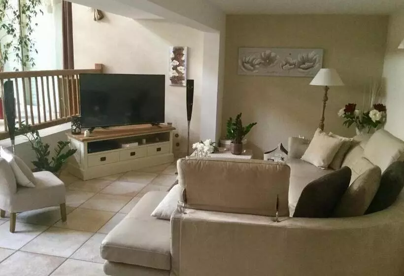 Aamiaismajoitus (B&B) Chambre D’hôtes à Vallet