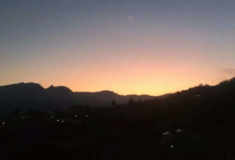 ホテル Agriturismo Lavalleggia