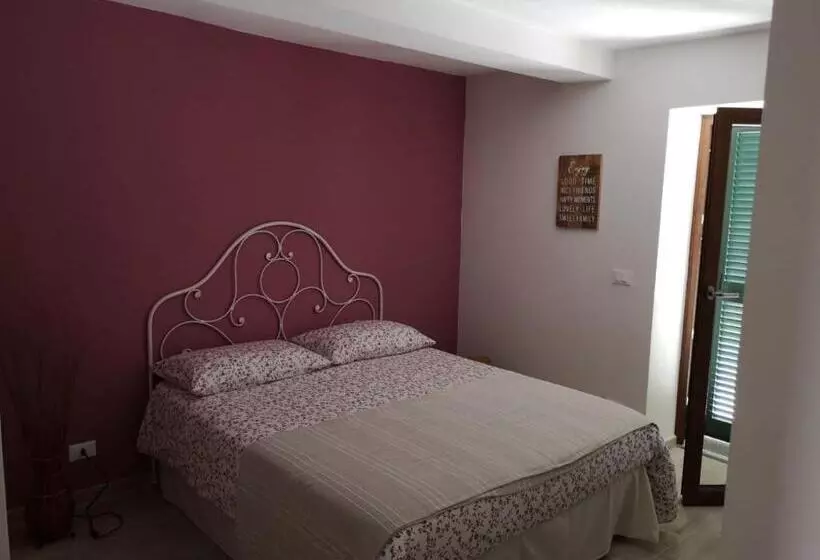 ホテル Agriturismo Lavalleggia