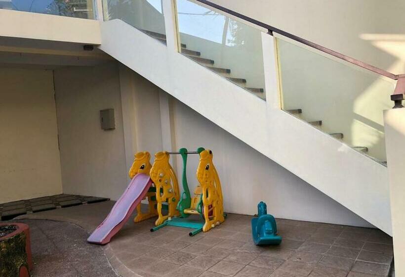 Griya Desa Hotel & Pool