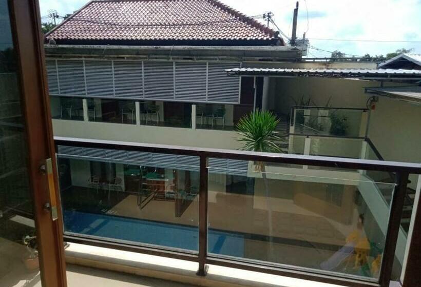 Griya Desa Hotel & Pool